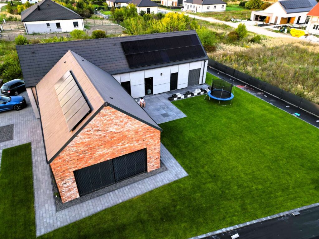 Instalacja fotowoltaiczna w domu energooszczędnym o powierzchni 150 m²