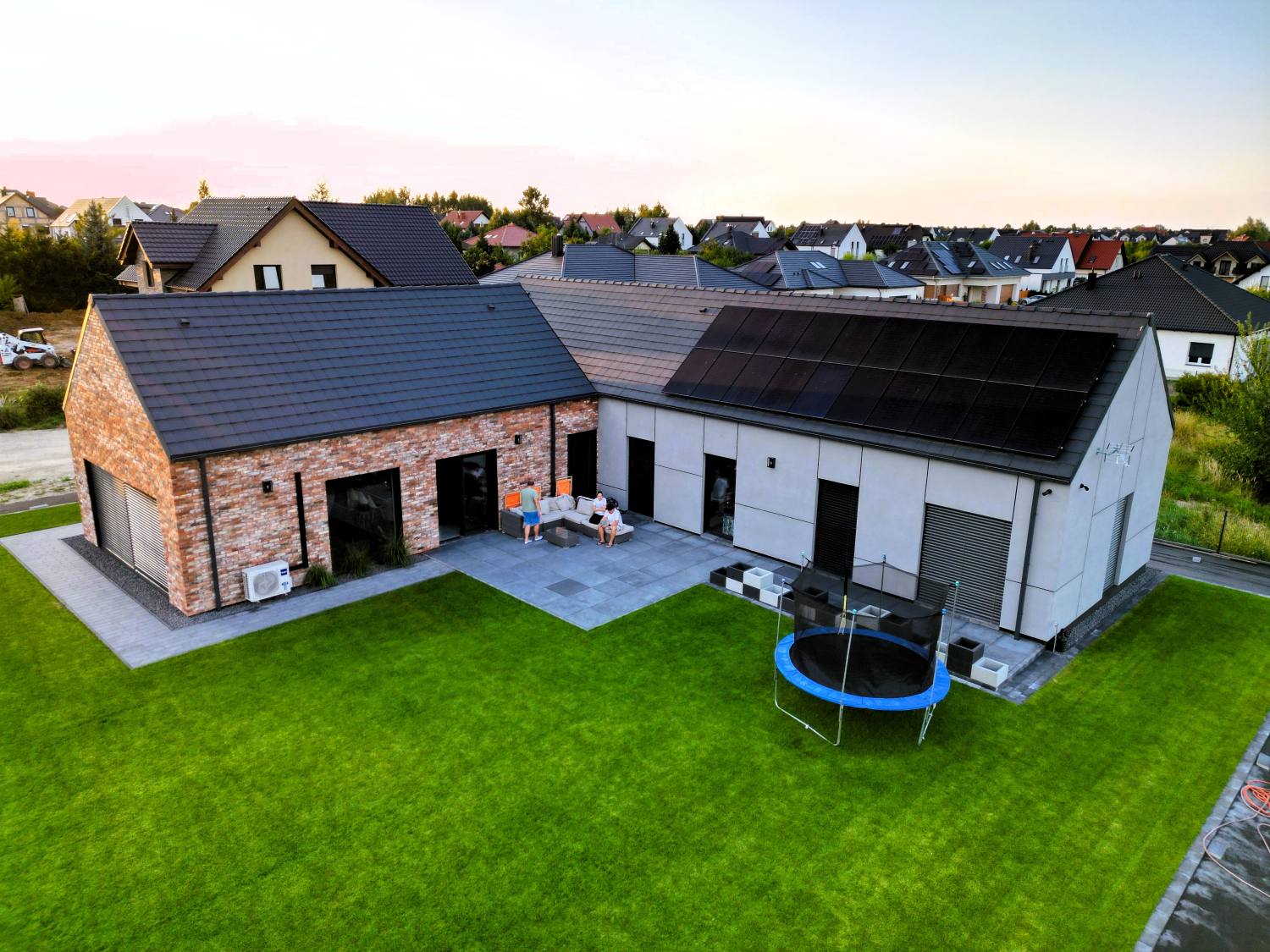 Nowoczesny dom minimalistyczny w Wielkopolsce – trendy architektura dom 2026