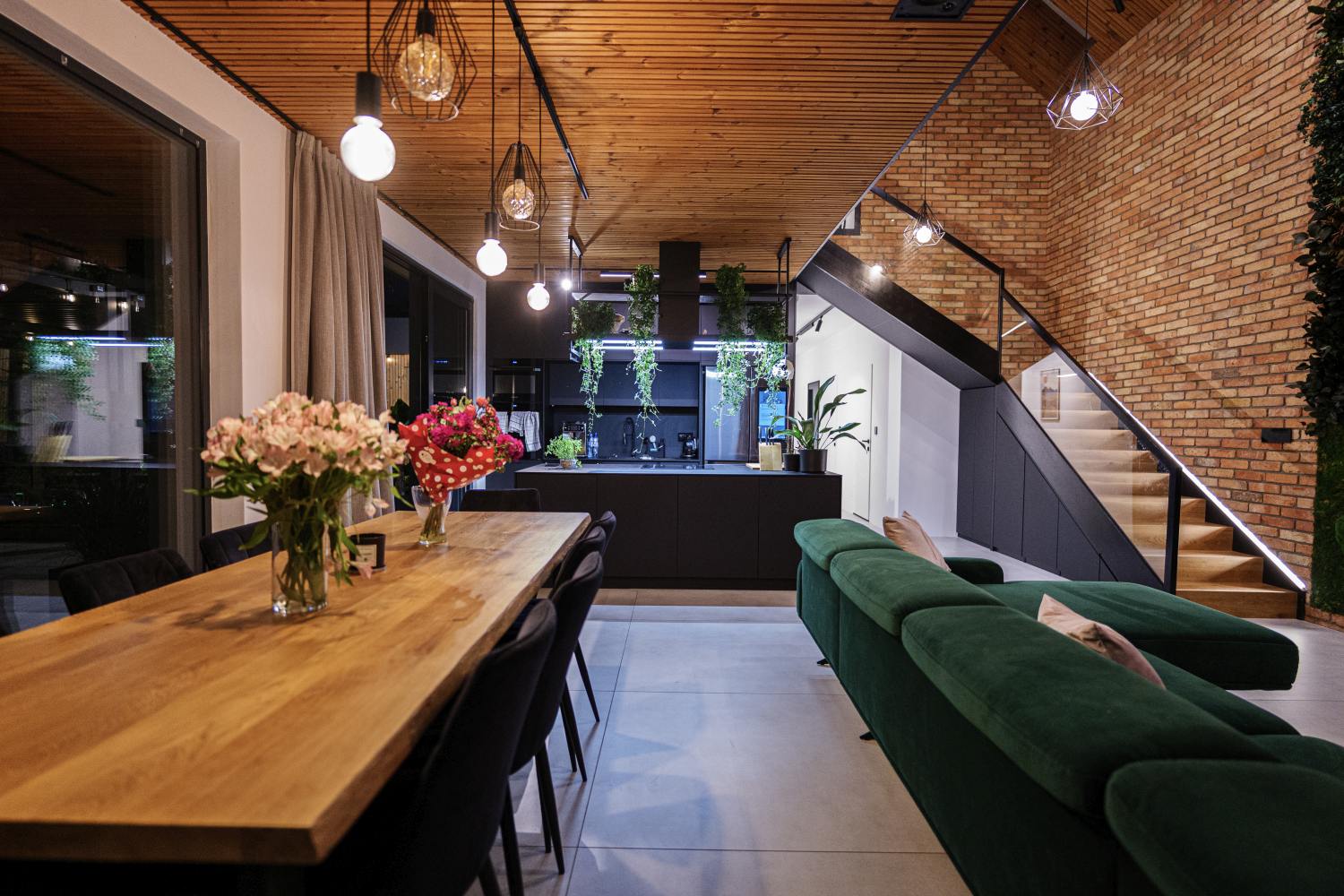 Dom inteligentny – jakie funkcje są naprawdę przydatne?